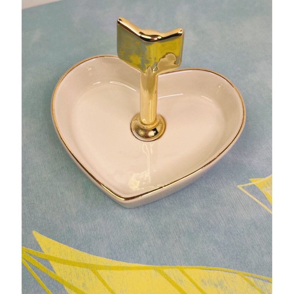 Francecsca's Heart & Arrow Ring Holder Trinket Dish Tray White & Gold 4 x 4.5"